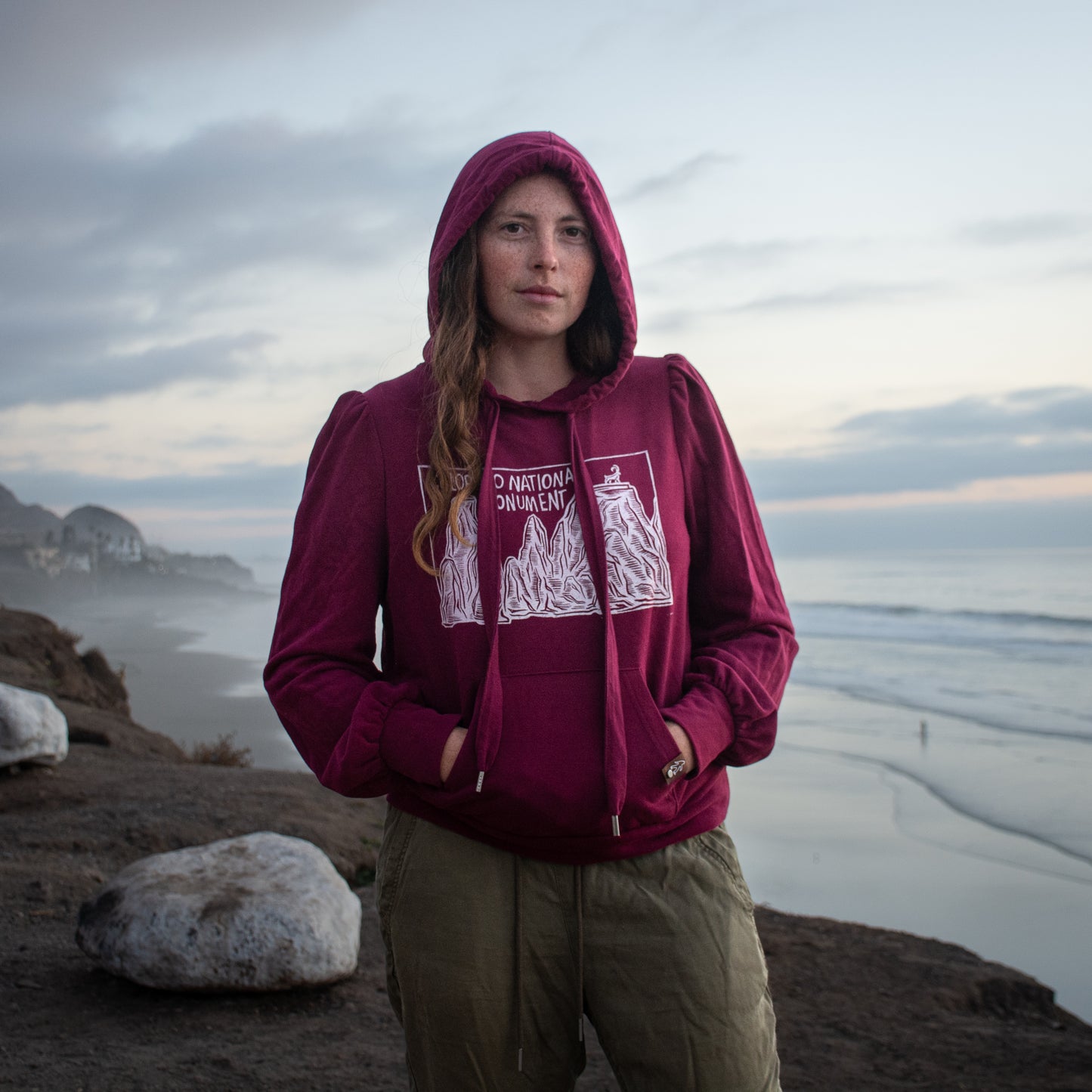 M - Monument hoodie