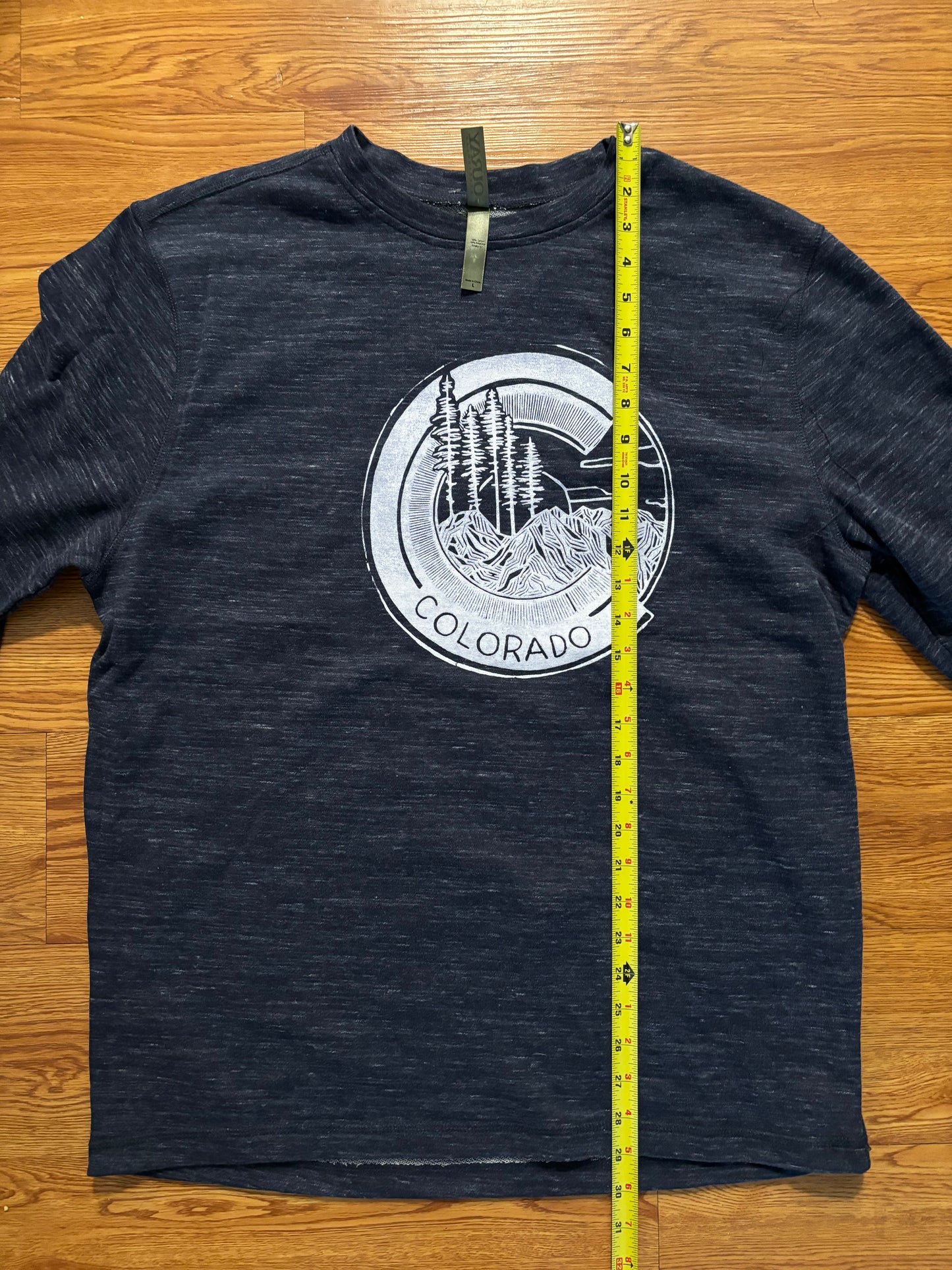 L - Colorado crew neck