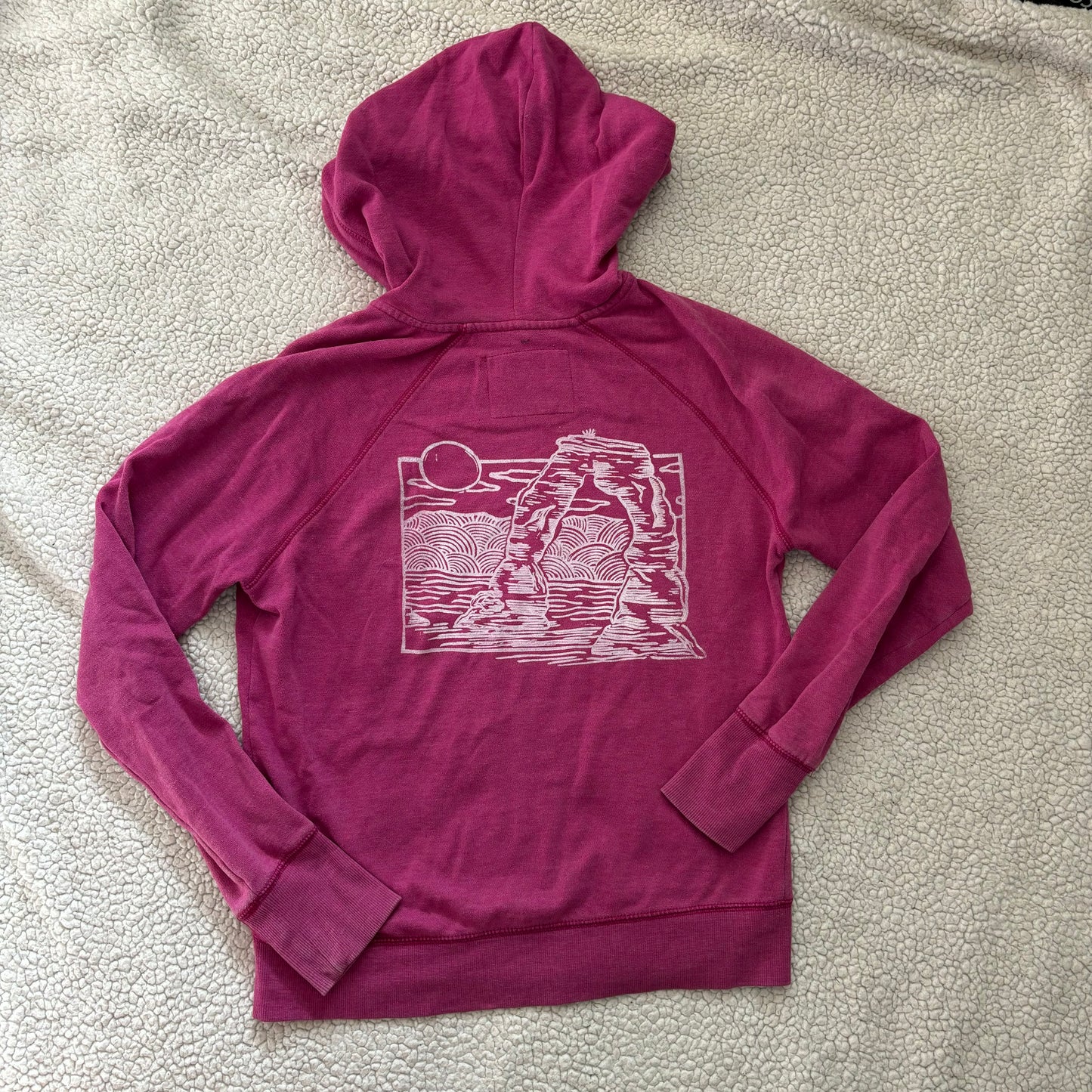 M - Arches Zip up
