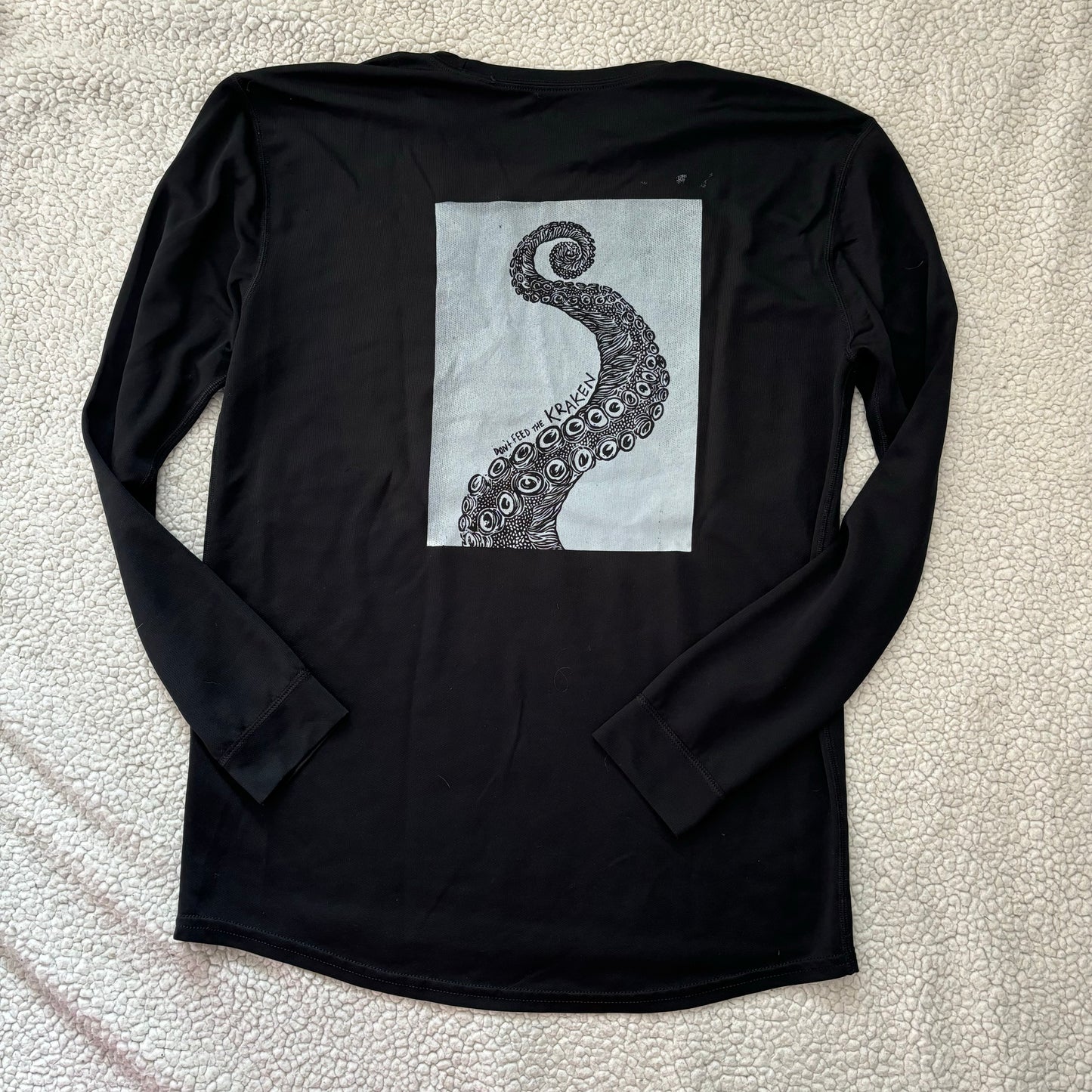 M - Kraken long sleeves