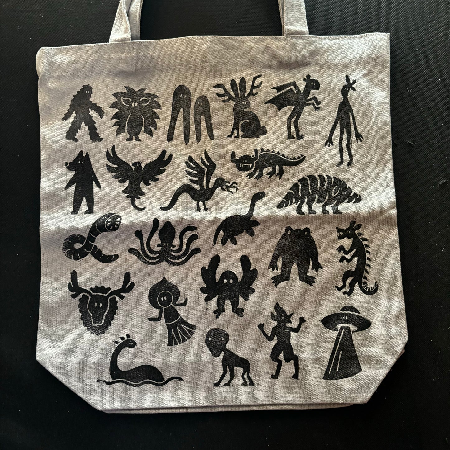grey mini monsters tote bag (polyester)