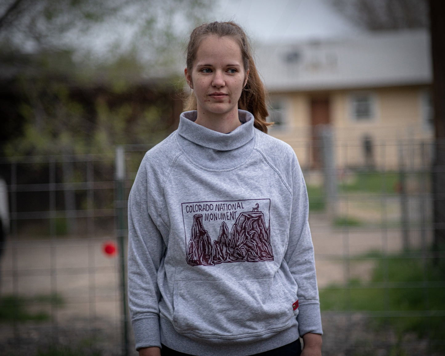 M - Monument neck hoodie