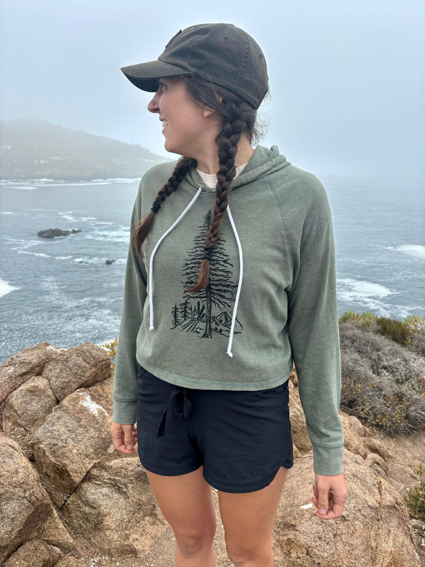 L - Pine summit hoodie