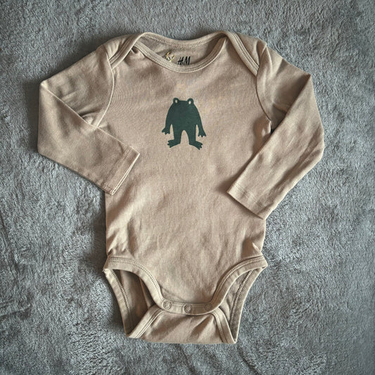 4-6M - frogman onesie