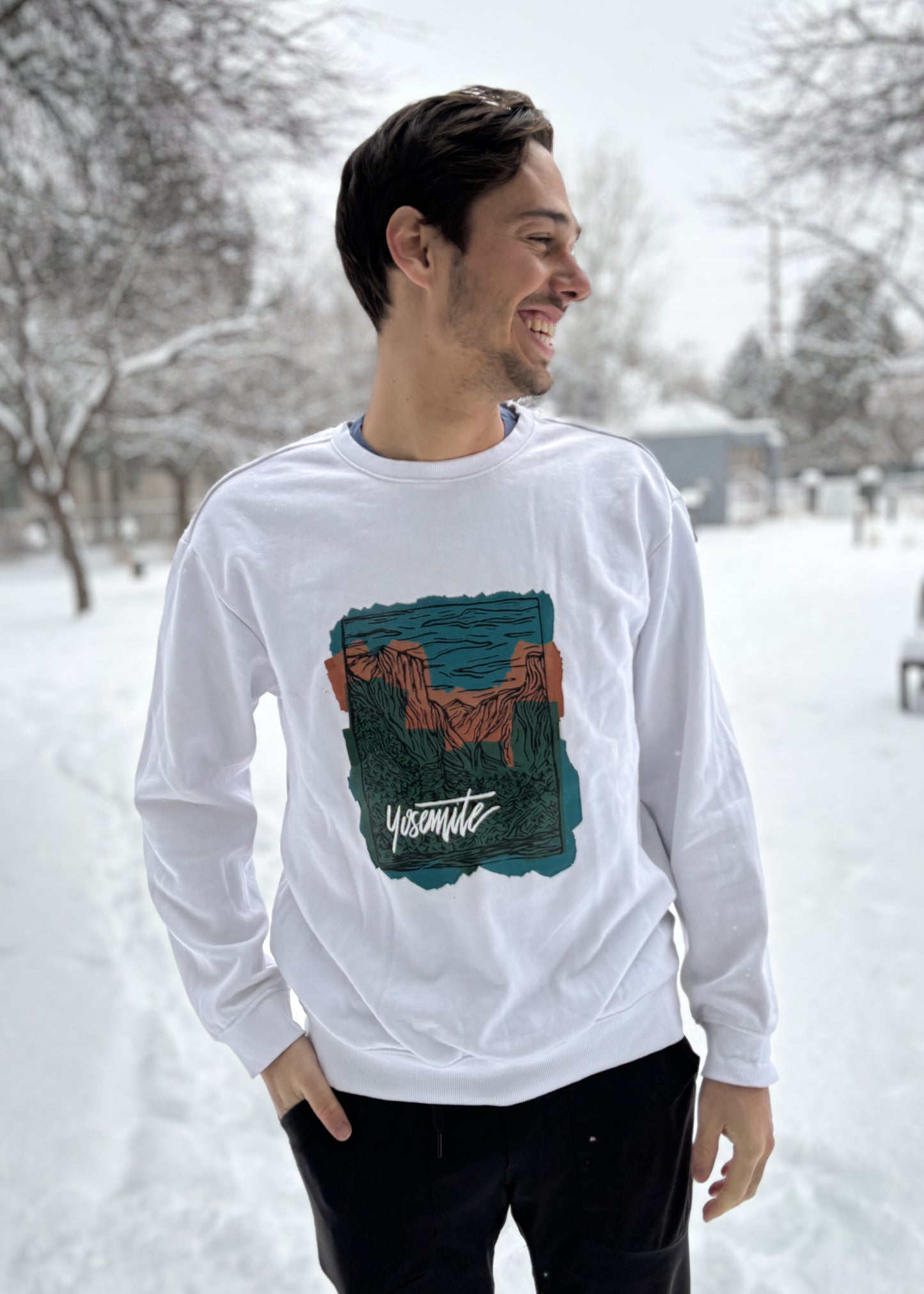 L - Yosemite crew neck