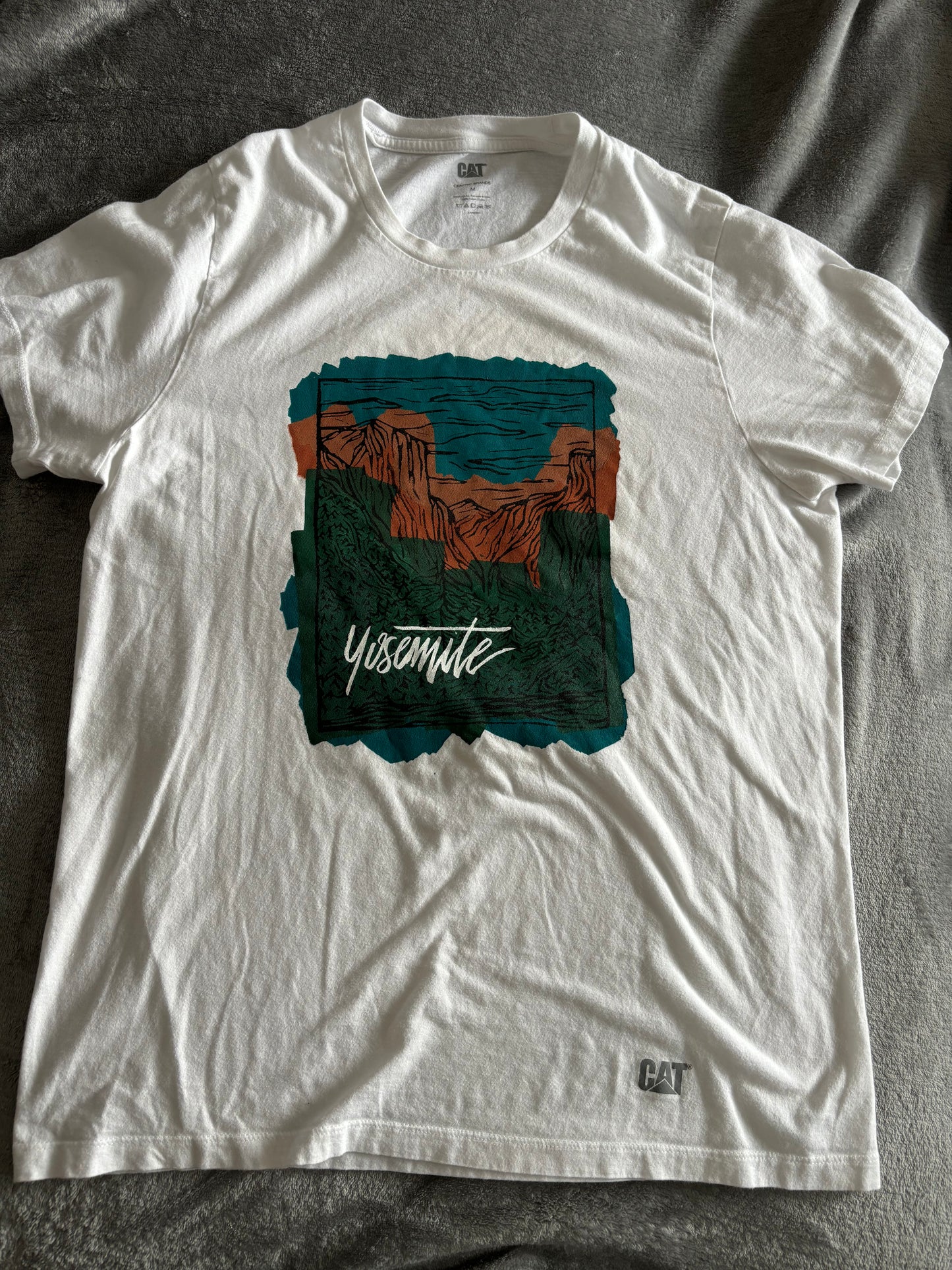 M - Yosemite T-shirt