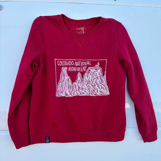 S - Monument Crew neck