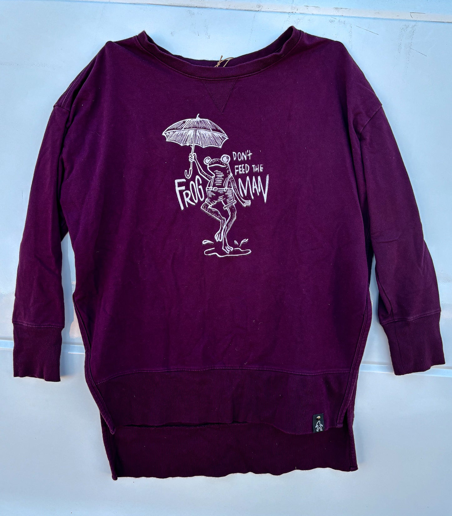 XL -  Frogman sweater